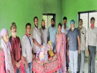 Foodgrain distribution at panaswadi and takechiwadi gaon Neral